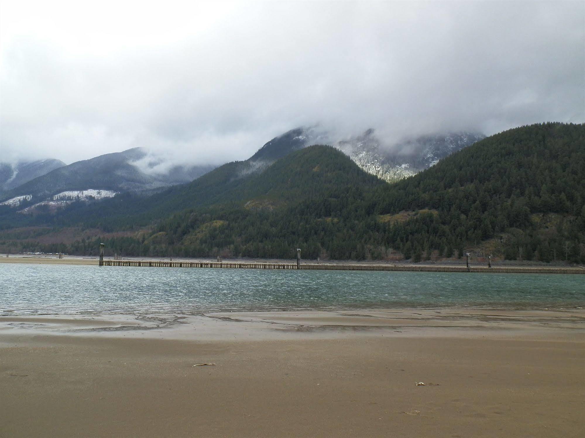 Harrison Hammond House Farmstay Harrison Mills Екстериор снимка