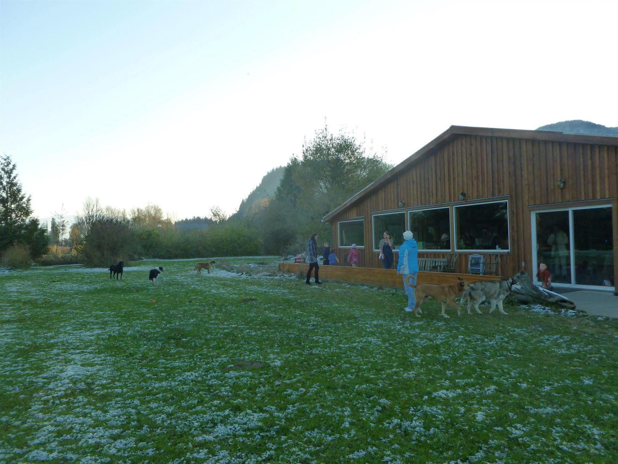 Harrison Hammond House Farmstay Harrison Mills Екстериор снимка