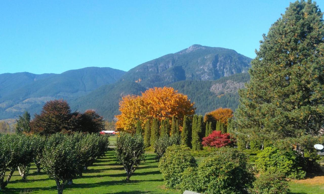 Harrison Hammond House Farmstay Harrison Mills Екстериор снимка